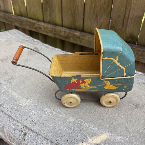 Vintage Blechspielzeug 1940’s Doll Buggy Lithographie 6” mal 4” Wyandotte