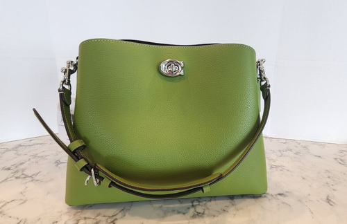☘️COACH C2621 Schultertasche poliert Pebbled Willow 395 $ DARK LIME