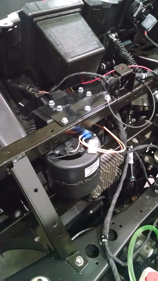 POLARIS RANGER 500 CABINA CALENTADOR con CONGELACIÓN OCULTO DEBAJO DEL CAPÓ - HECHO EN EE. UU. Foto 2 de 4