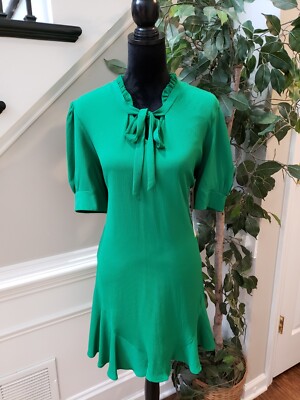 cece green dress Cece Pleated Bat Sleeve Dress main image 1