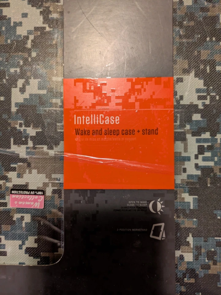 Griffin IntelliCase Wake-Up Case & Stand for iPad 2 & iPad 3rd Generation - Image 2 of 2