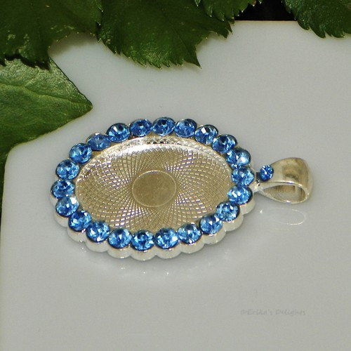 40x30 Oval mit blauen Strasssteinen Versilbert Cabochon (Kabine) Anhänger Fassung - Bild 2 von 2