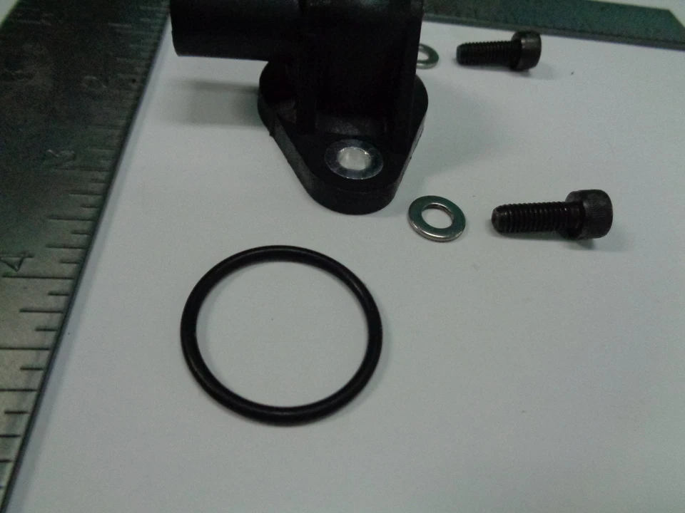 BOMBA DE AGUA BLOQUE PLACA APAGADA PORSCHE 944 TURBO 951 S2 968 CON ORIFICIO 951 106 313 00  Foto 4 de 4