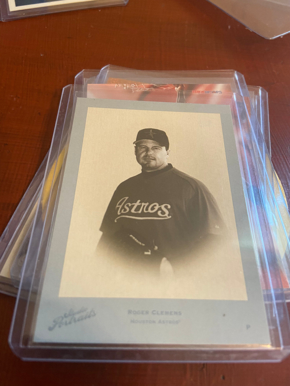 2005 Donruss Studio Portraits Diamond Kings Red Black & White /30 Roger Clemens