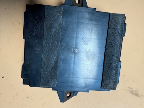 2004 Lexus GX470 Air Conditioner Amplifier Control Module OEM 88650-48131 - Picture 3 of 3