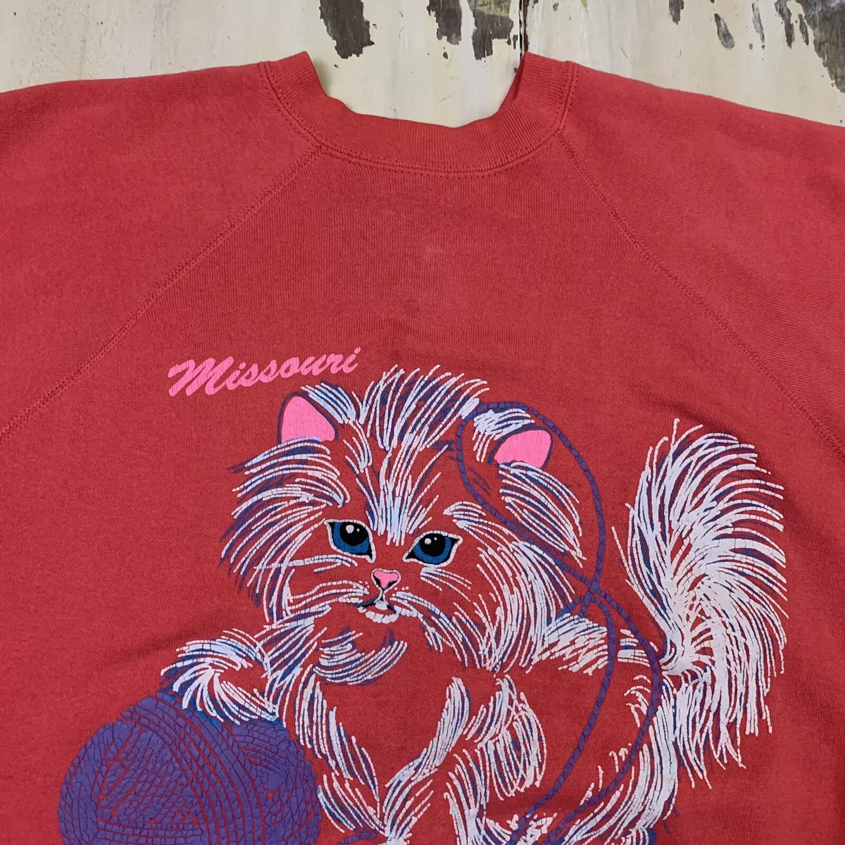 MISSOURI Vtg 80s 90s Kitty Cat Yarn Ball Bright Pink Sweatshirt