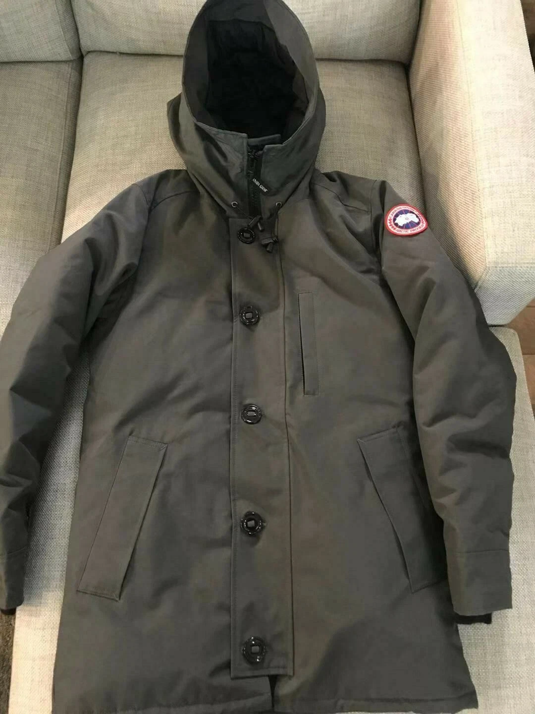 Nuovo piumino da uomo Canada Goose Chateau Parka senza pelliccia taglia small grafite