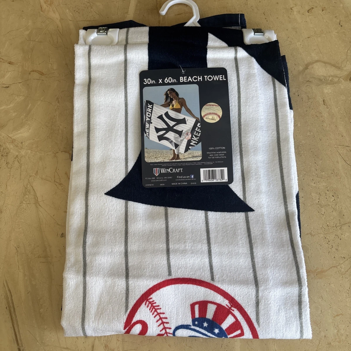 New York Yankees Towel MLB Fan Apparel & Souvenirs for sale  display picture 2