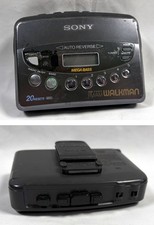 Sony Walkman Cassette Player WM-FX453 Radio Works For Parts or Repair