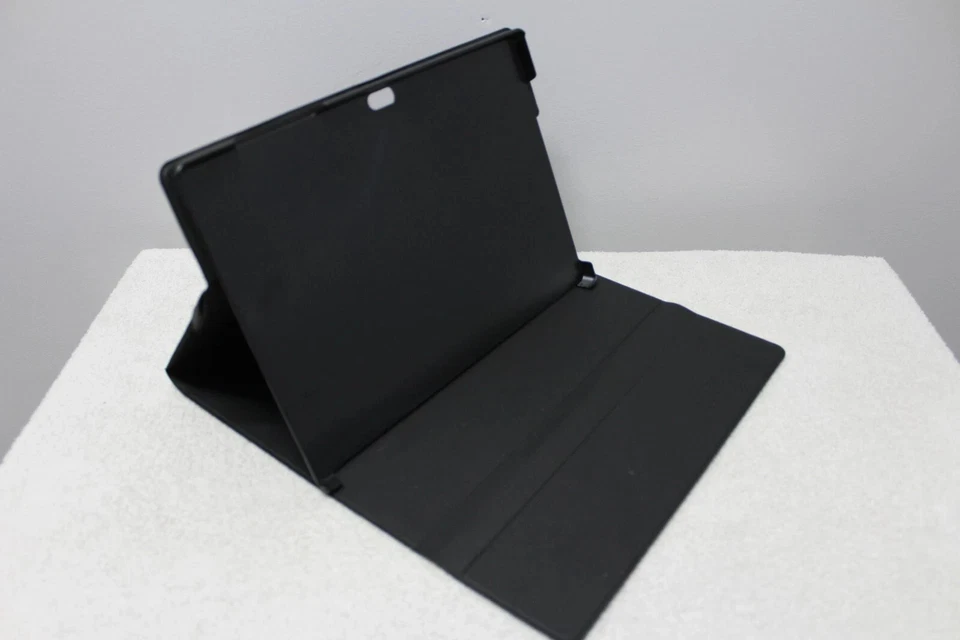 Microsoft Surface 3 Case-Gray-PT Platinum-Brand New in Box - Image 3 of 4