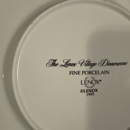 Lenox-The Lenox Village Dinnerware Fine Porcelain Dinner Plate 10 7/8" - Picture 11 of 15