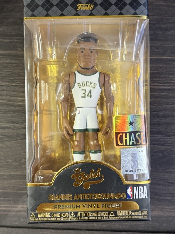 Funko Vinyl Gold 5” Giannis Antekokonmpo (Chase) Milwaukee Bucks