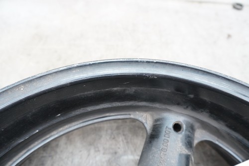 05 SUZUKI GSXR 1300 HAYABUSA BUSA REAR WHEEL W-37 - Picture 8 of 9
