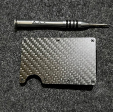 The Ridge Style Carbon Fiber Wallet with RFID Blocking Card Slots  Money Clip
