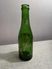 7 UP soda pop bottle 7oz swimsuit bubble lady Vintage white label nice shape
