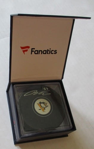 Fanatics NHL Hockey Teddy Blueger #53 Pittsburgh Penguins Autographed Puck &Case - Picture 7 of 12
