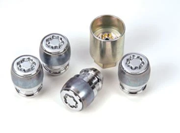 00-25 Chrysler Dodge Jeep Nuevo Kit de Bloqueo de Rueda Cromo Una Pieza Mopar Fabricante Original Foto 2 de 2