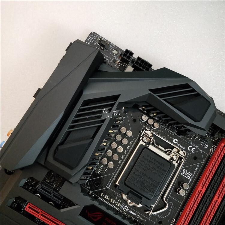 ASUS Maximus VI Formula Motherboard Intel Z87 LGA1150 DDR3