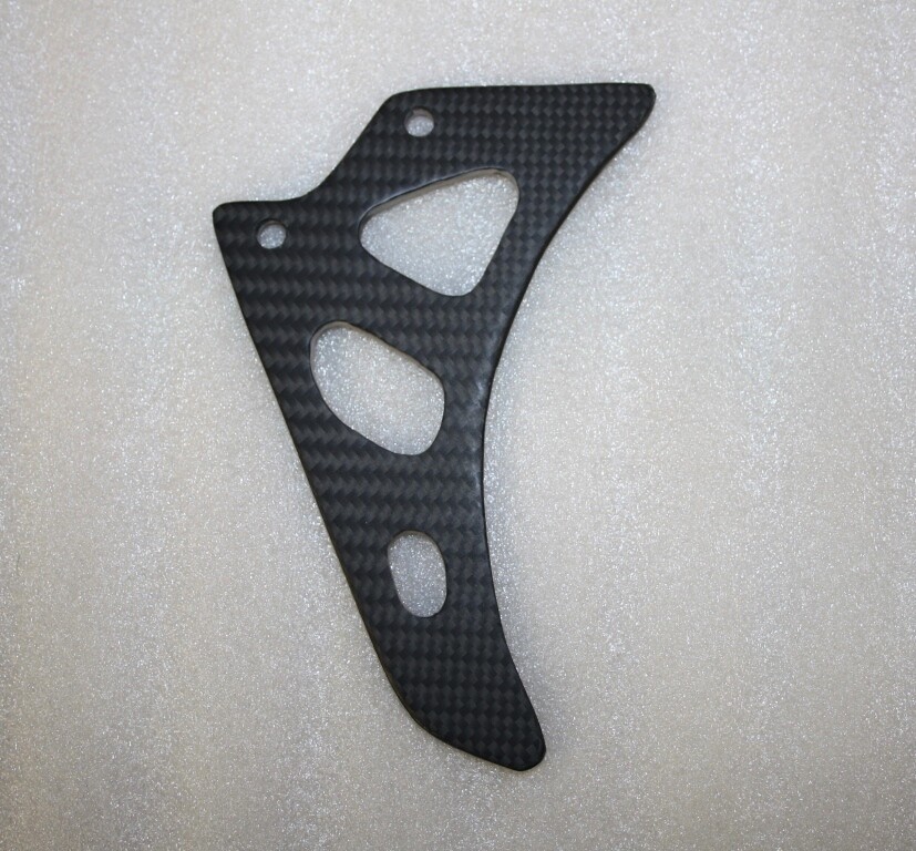 Cache couronne carbone mat ultra léger pour Triumph Speed Triple RS 2017-2020