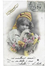 Belle CPA carte postale ancienne petit garçon aux fleurs bonne fête