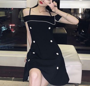 slim fit black dress