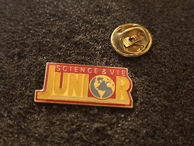 Pin's Science & Vie Junior Magasine - Pin L16