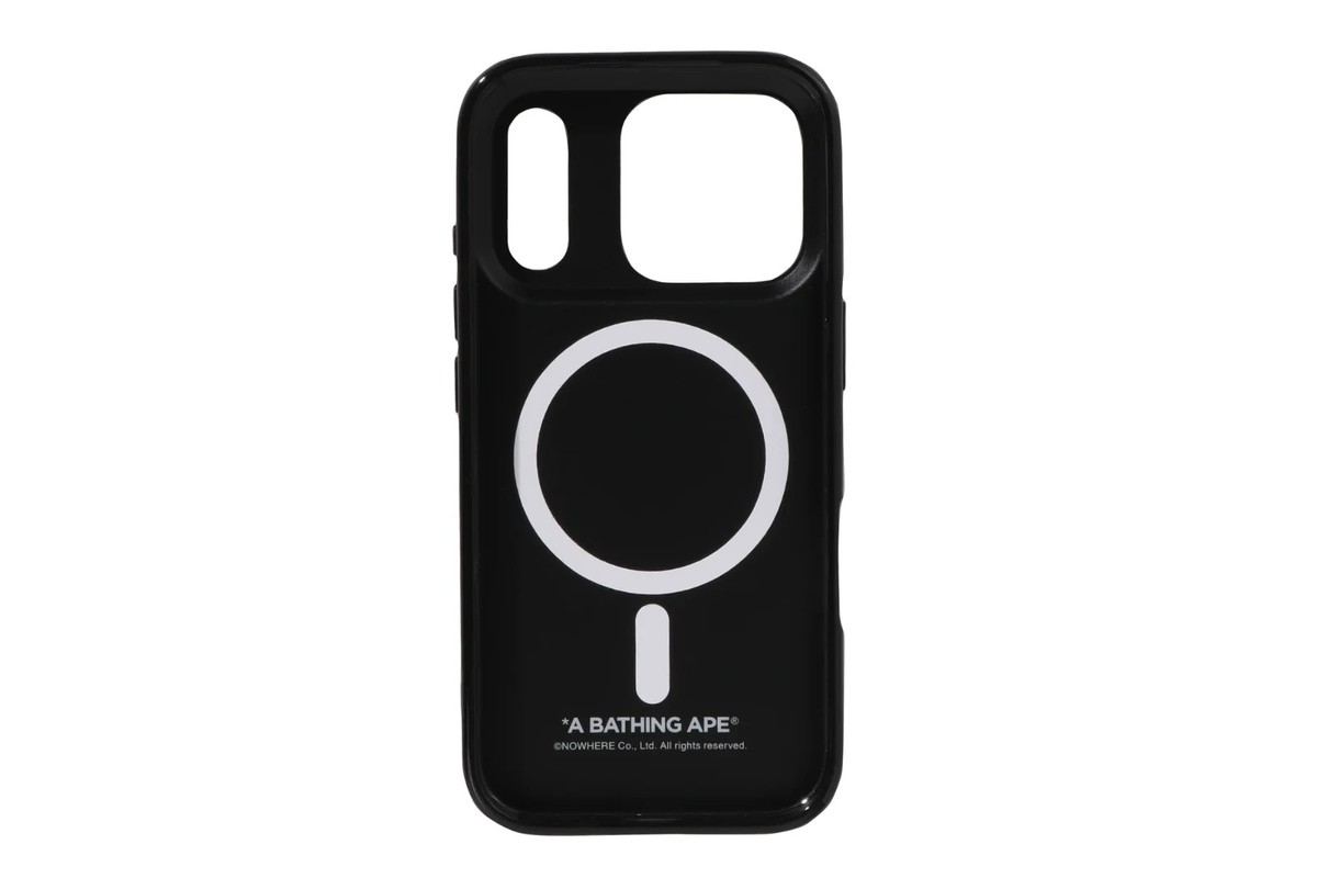 A BATHING APE iPhone 17Pro ケース A BATHING APE ABC CAMO IPHONE 17 PRO CASE GREEN PINK 1L70-182-021