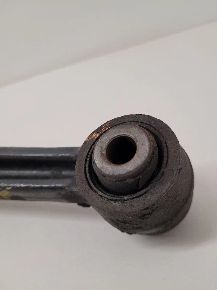 1999-2003 ACURA TL Passenger Right Lower Control Arm Front RH 51355S84A00 - Imagem 2 de 4