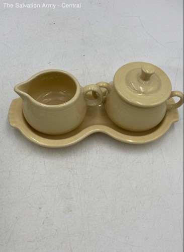 Pale Yellow Ceramic Creamer And Sugar Bowl With Lid Set Of 4 - Picture 6 of 6