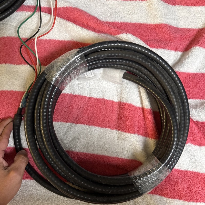 MR COOL MINI SPLIT UNUSED 25 FOOT COMMUNICATIONS/POWER CABLE 4TH or 5TH GEN