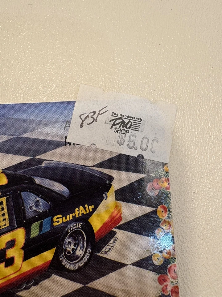 NASCAR Collector's World Magazine 1/64 Oldsmobile Funstaf #83 Jeff McClure Foto 3 de 4