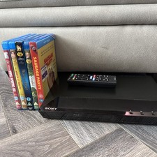SONY Blu-Ray Disc / DVD Player BDP-S1100 with Remote — Working blu ray bundle 