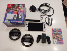 Nintendo Switch OLED Weiß/Schwarz Set + Mario Kart 8 Deluxe Mit Lenkrad