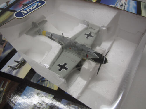 FRANKLIN MINT ARMOUR DIECAST BF-109 MESSERSCHMITT B11B633 Luftwaffe Hartmann 12 - Picture 3 of 9