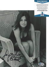 JACQUELINE BISSET SIGNED CASINO ROYALE 8x10 MOVIE PHOTO ACTRESS BECKETT COA BAS