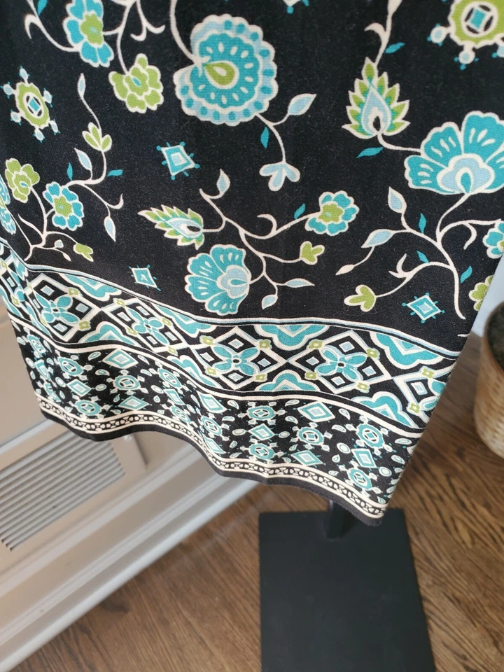 Pantalón Harold's Para Mujer Negro Floral Algodón Informal Tiro Alto Ajustado Talla 6 Foto 3 de 4