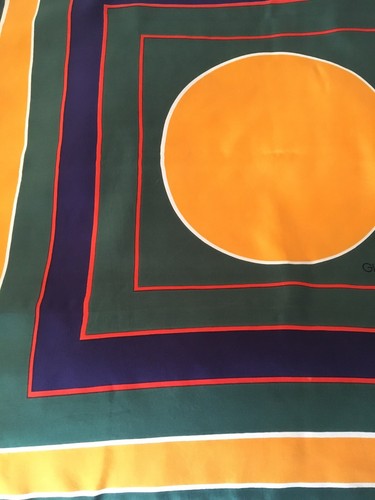 Original Seidentuch von GIVENCHY Op Art grafisch Top! Waschetikett fehlt - Bild 5 von 12