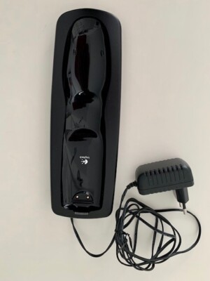 Original Logitech Ladeschale, Ladestation schwarz mit Netzteil, unbenutzt