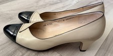 Vtg Salvatore Ferragamo Leather Heels Shoes Womens Pumps Italy 8 AAAAA Black Toe