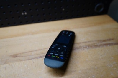 (F) Logitech Harmony Touch Universal Remote N-R0006