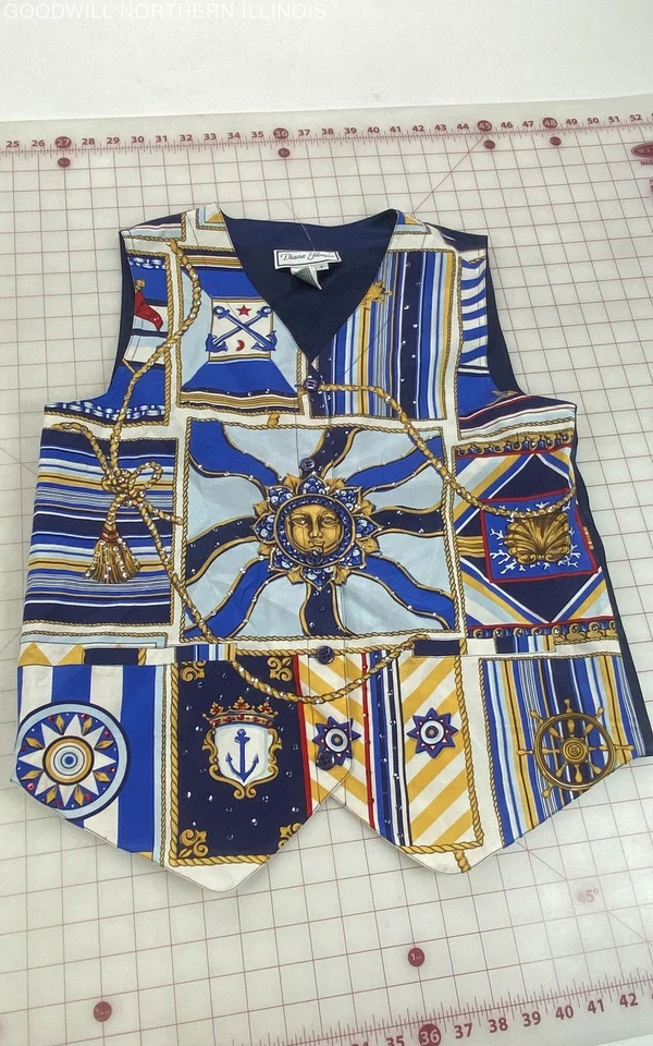 Diane Gilman Silk/Poly Vests Size S: Red Western/Cowboy Print+Blue/Gold Nautical - Image 2 of 4