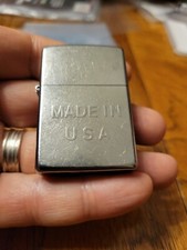 CLASSIC ZIPPO MADE IN USA SEALED UNSTRUCK