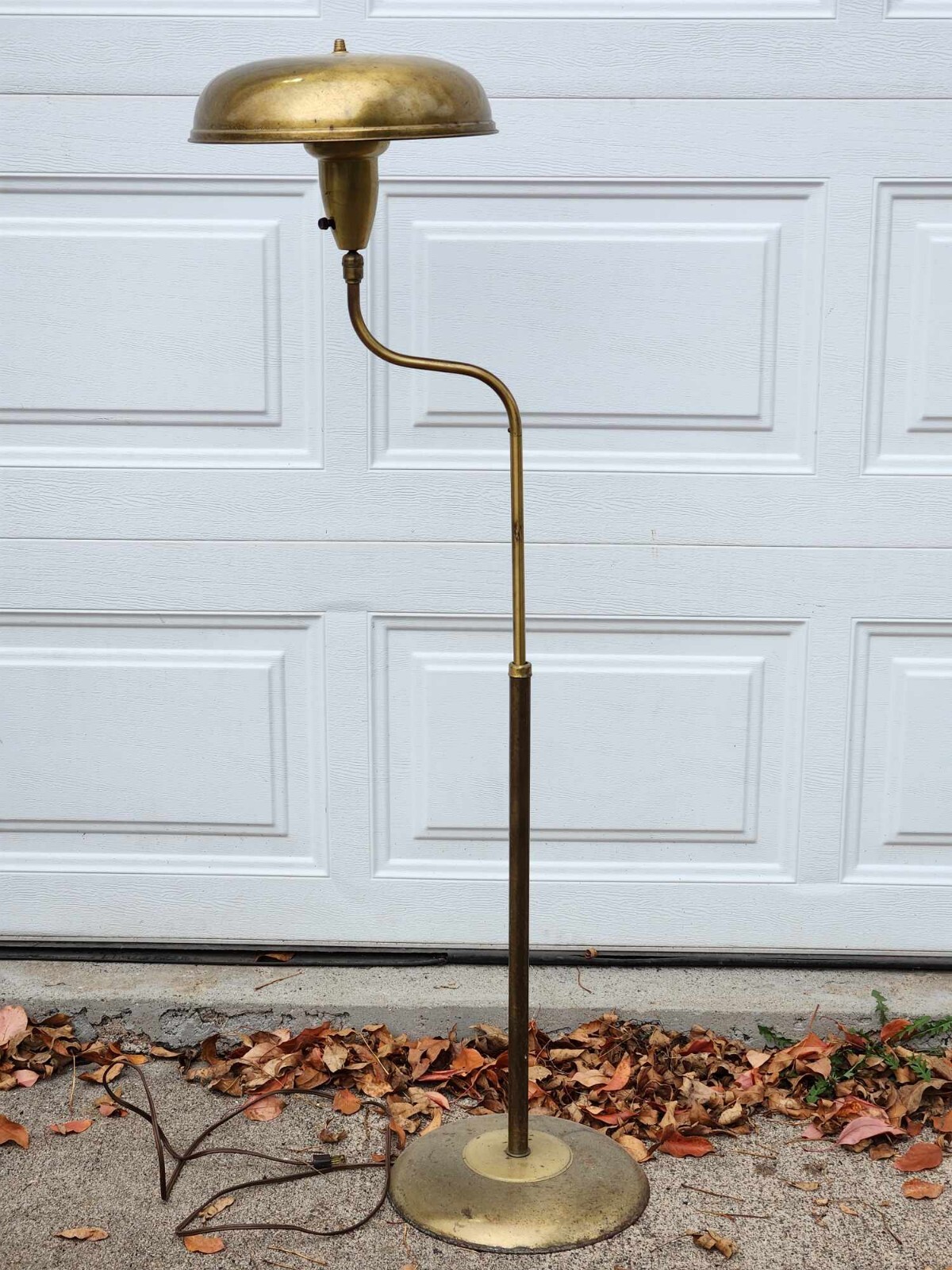 Vintage Mid Century Atomic Flying Saucer Height Adjustable Floor Lamp ...