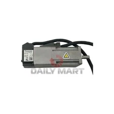 New In Box PANASONIC MSMD012P1T AC Servo Motor