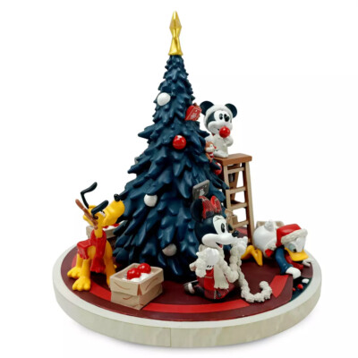 NEW! 2021 Disney Store Mickey Mouse and Friends Holiday Tree