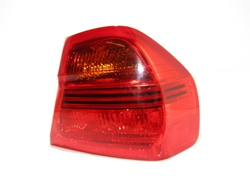 BMW 3 E90 Tailgate RIGHT Side Rear Light Rücklicht Rückleuchte RECHTS 6937458