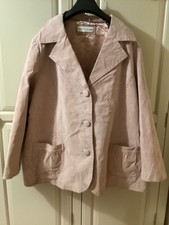 Lovely Ladies Matt Finish Leather Jacket By Wardrobe In A Size 30 In Vgc.