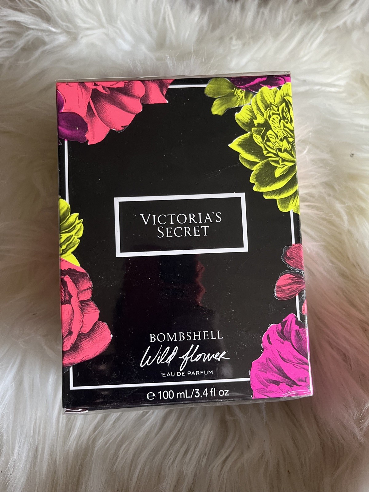 Victoria's Secret Bombshell Wild Flower Eau De Parfum Spray 100ml/3.4fl.oz. New