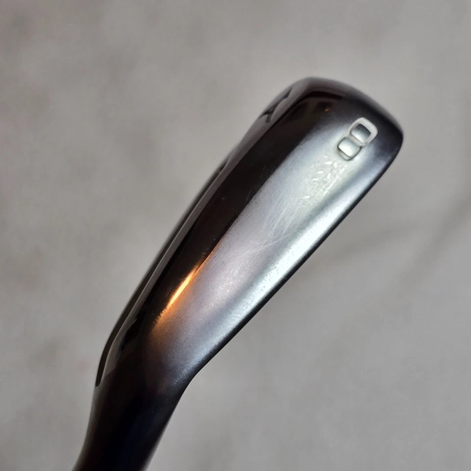 Hierro Mizuno JPX 923 8 metal caliente diestro Dynamic Gold 95 R300 38 pulgadas Foto 2 de 4