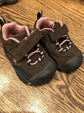 Toddler Keen Shoes Size 4
